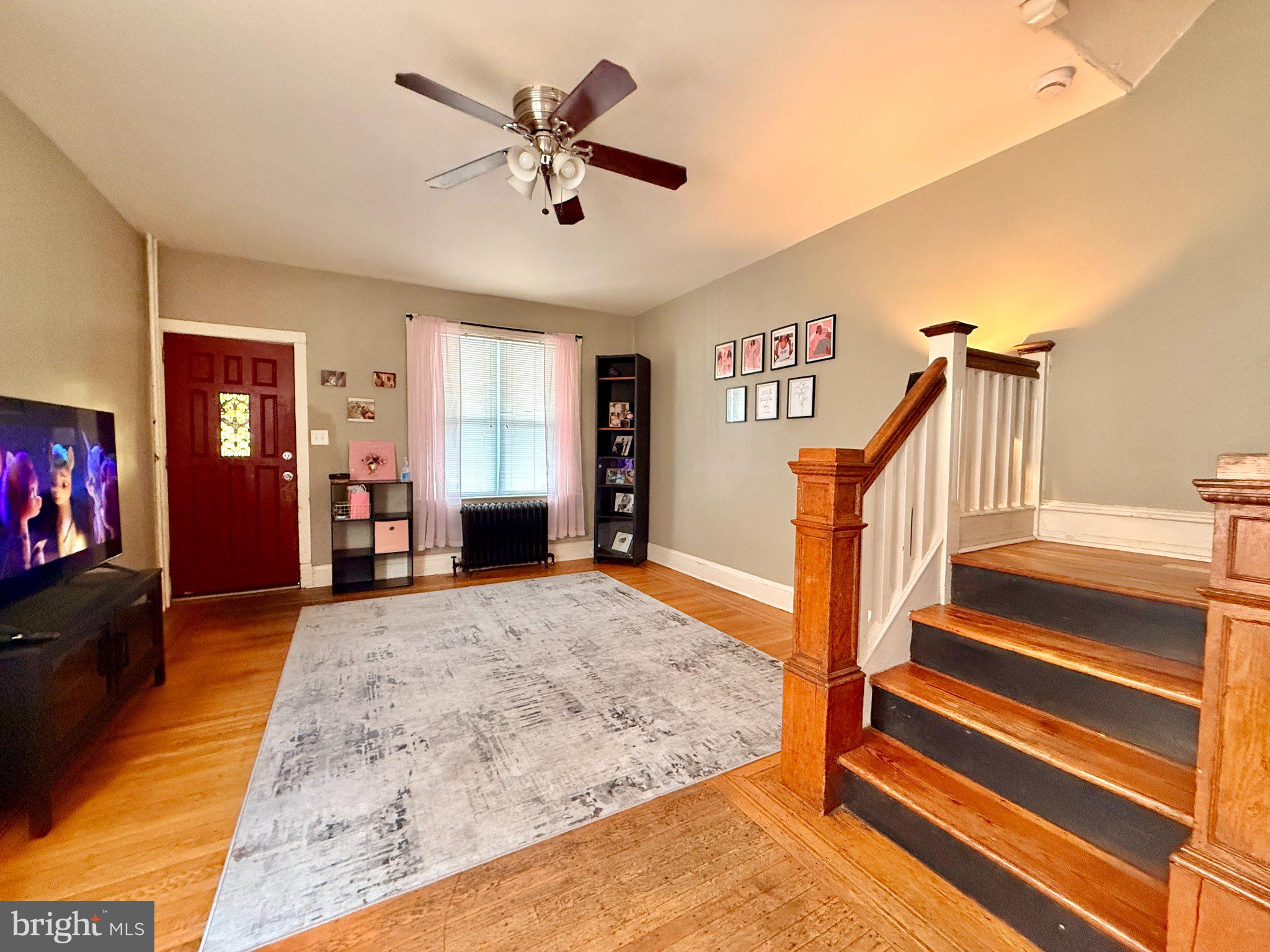 2116 Madison Street Chester, PA 19013 - Photo 4 of 29