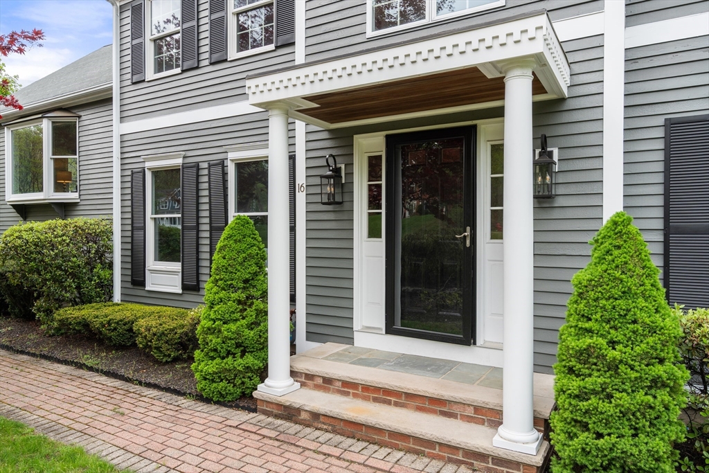 16 Kings Row North Reading, MA 01864 - Photo 2 of 30