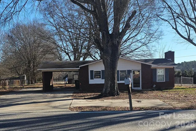 $1,500 | 606 North Central Avenue, Locust, NC 28097