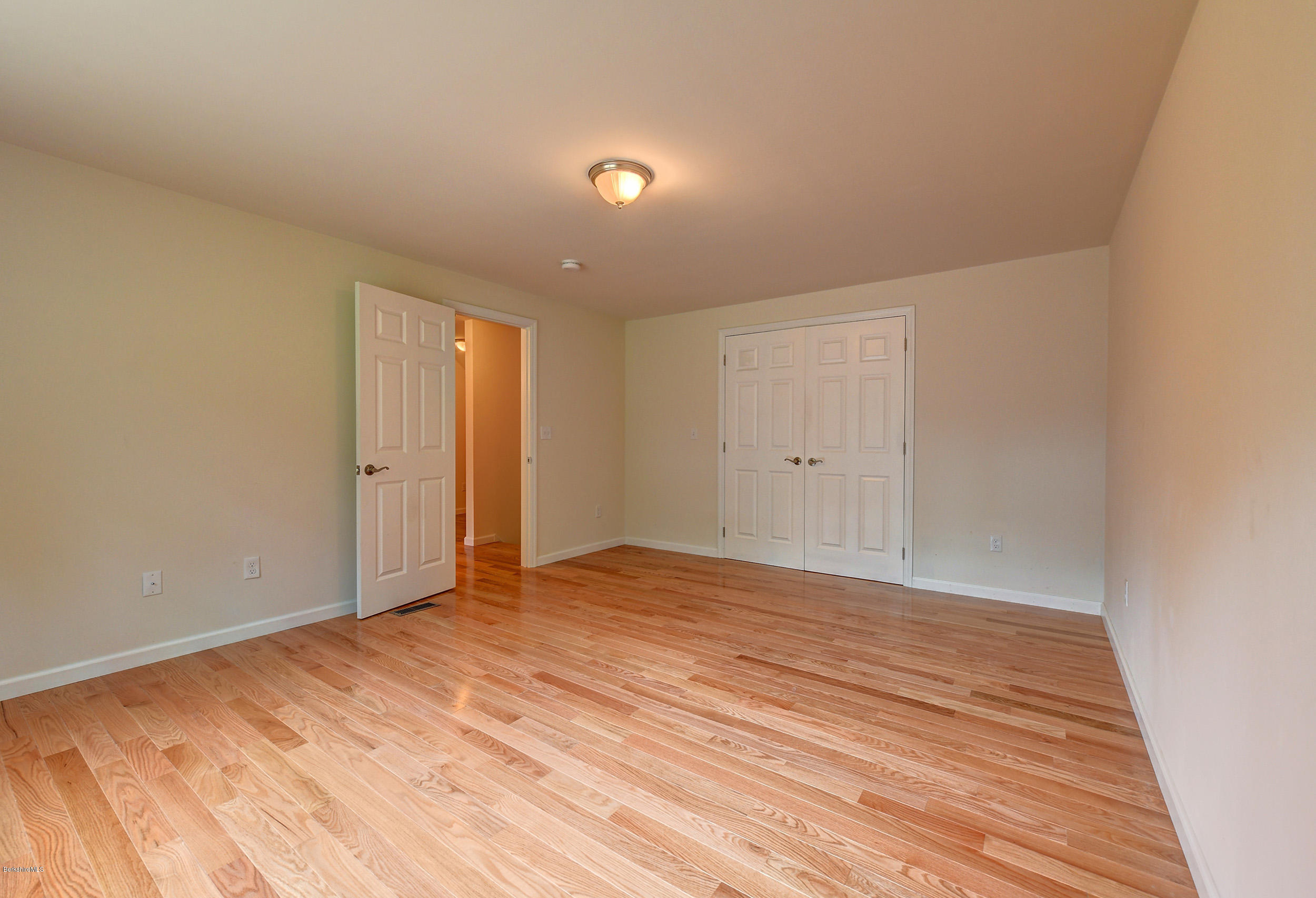 13 Norwalk Acres Road Monterey, MA 01245 - Photo 19 of 21 19-2nd Floor Bedroom 3