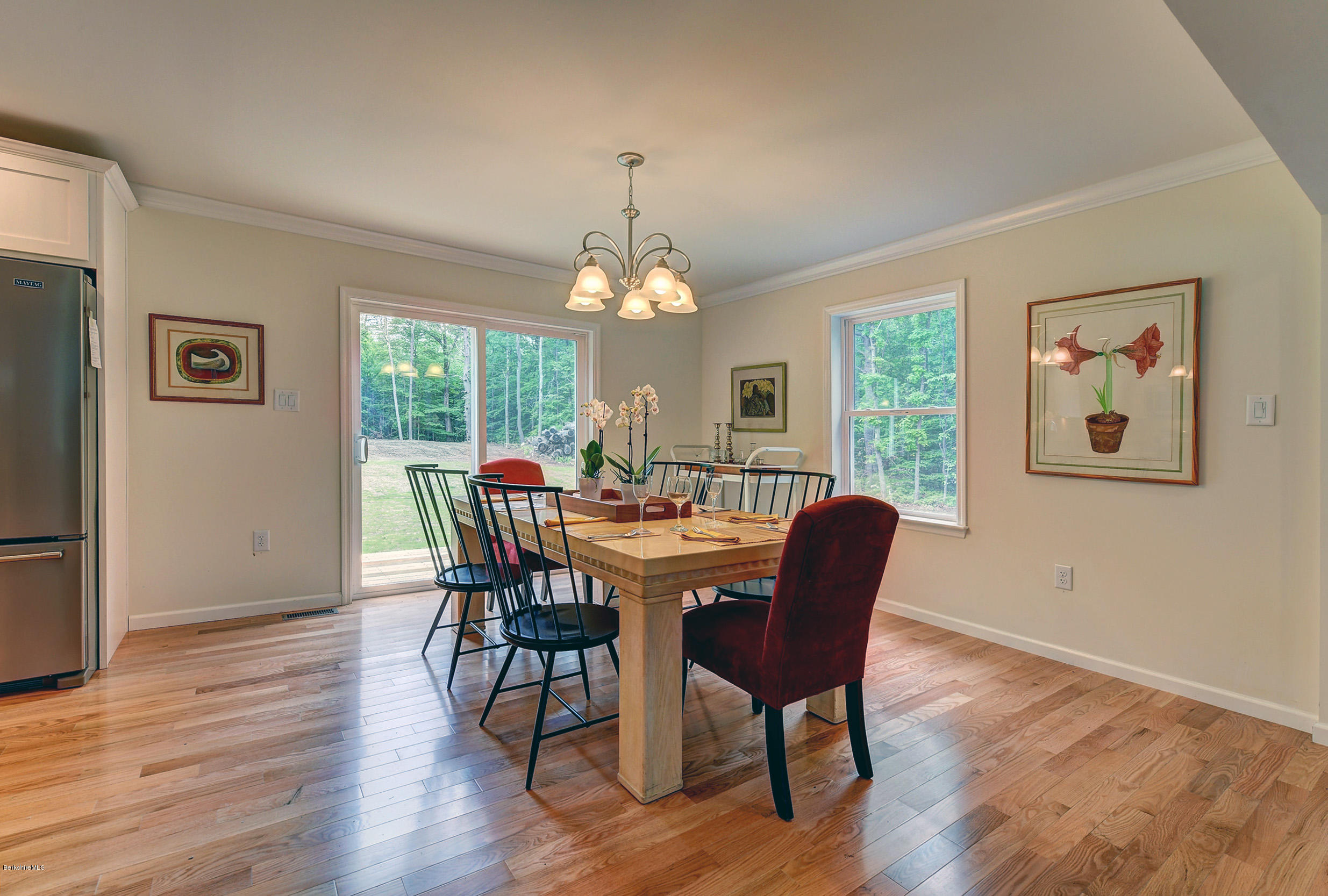 13 Norwalk Acres Road Monterey, MA 01245 - Photo 7 of 21 7-Dining Area