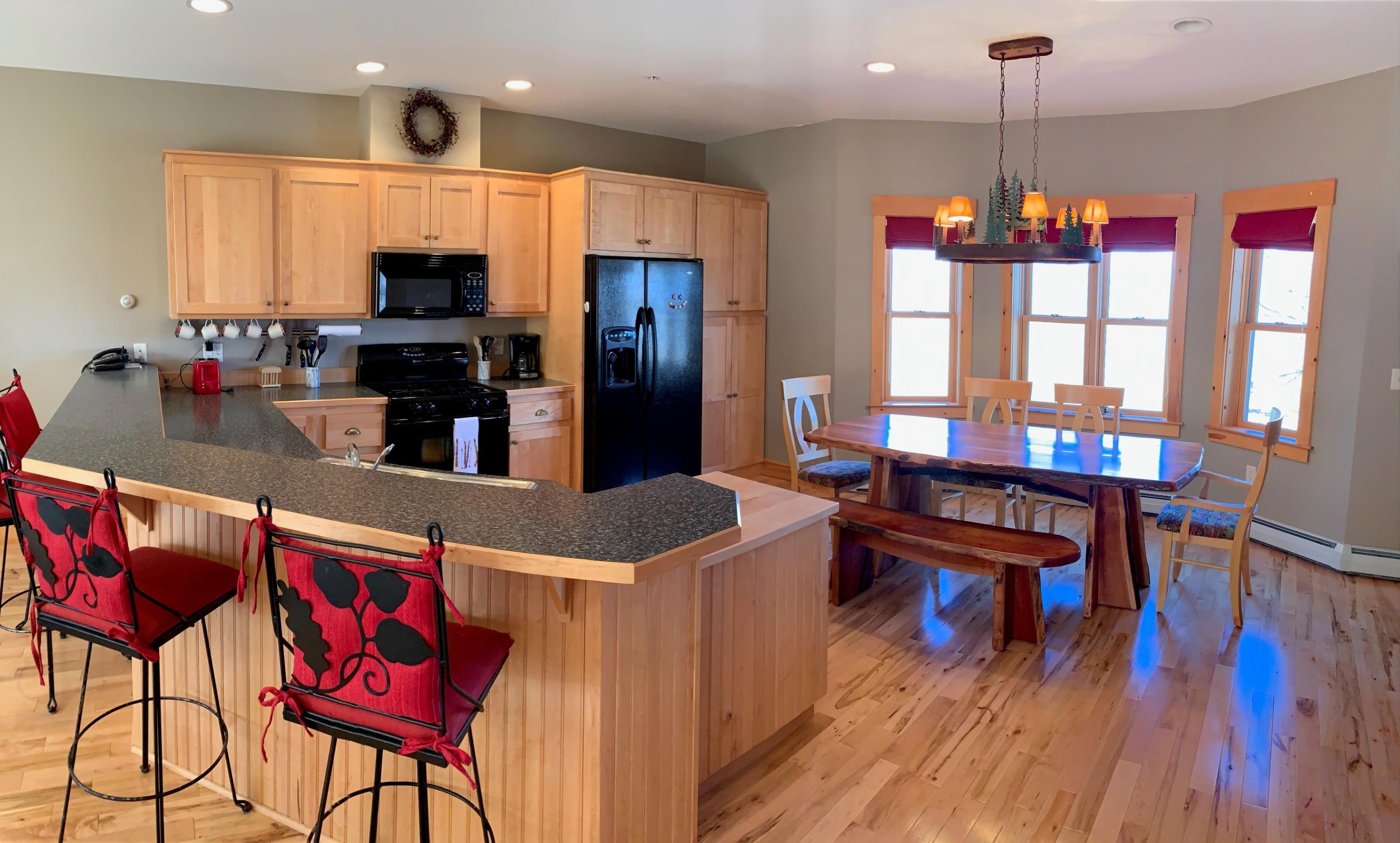 7011 Hardwood Ridge Road, Unit 7011 Carrabassett Valley, ME 04947 - Photo 4 of 17 Kitchen