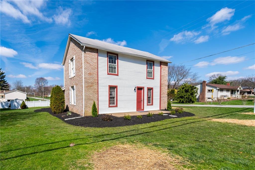 3113 Mercer Road New Castle, PA 16105 - Photo 1 of 16 Gallery Image 1