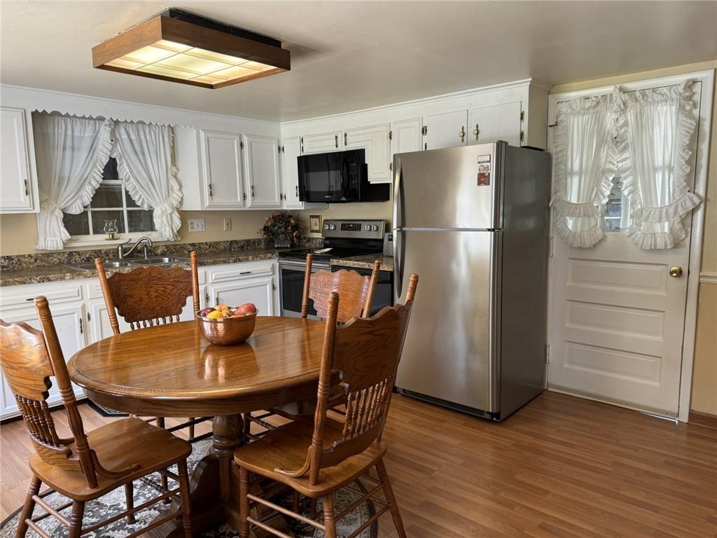 3113 Mercer Road New Castle, PA 16105 - Photo 3 of 16 Gallery Image 3