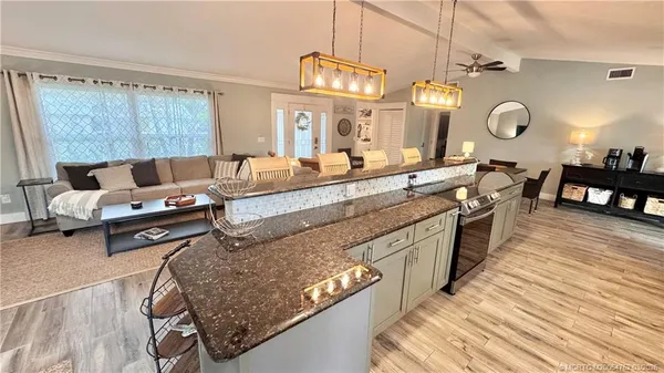 $4,500 | 323 Southwest Ridge Lane, Stuart, FL 34994