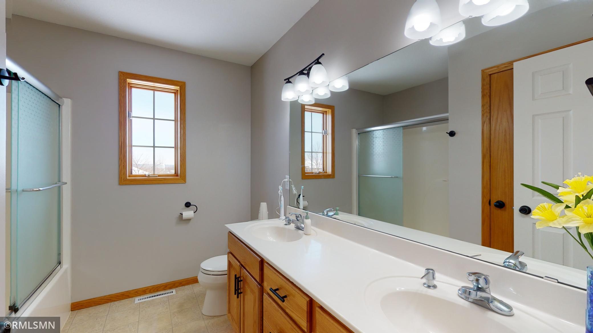 4536 Manor Park Drive Northwest Rochester, MN 55901 - Photo 23 of 36