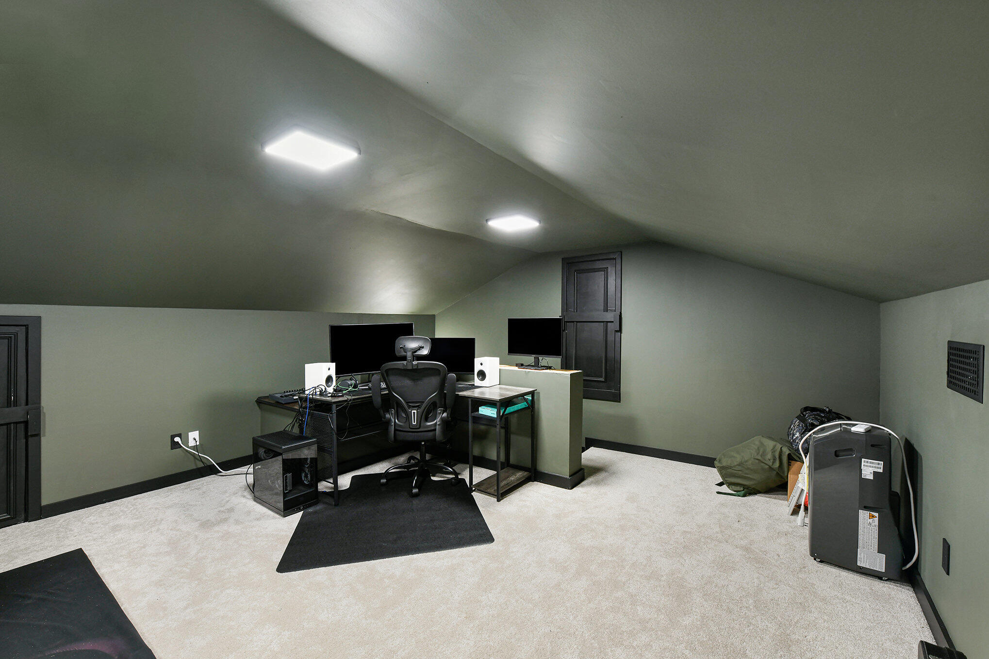 211 Janice Street Goose Creek, SC 29445 - Photo 22 of 36 Bonus Room