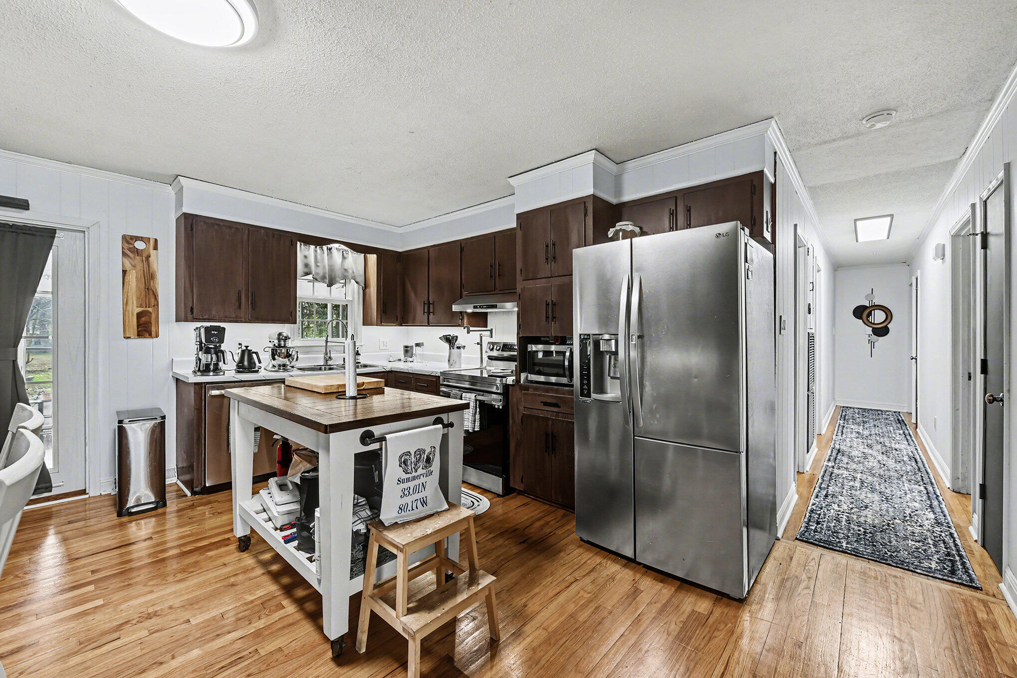 211 Janice Street Goose Creek, SC 29445 - Photo 8 of 36 Kitchen Overview