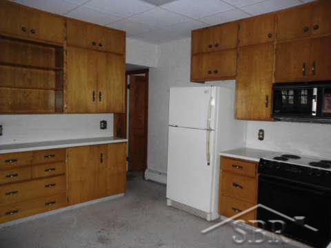 2480 Bay Port Road Bay Port, MI 48720 - Photo 8 of 15 20387394-7.JPG
