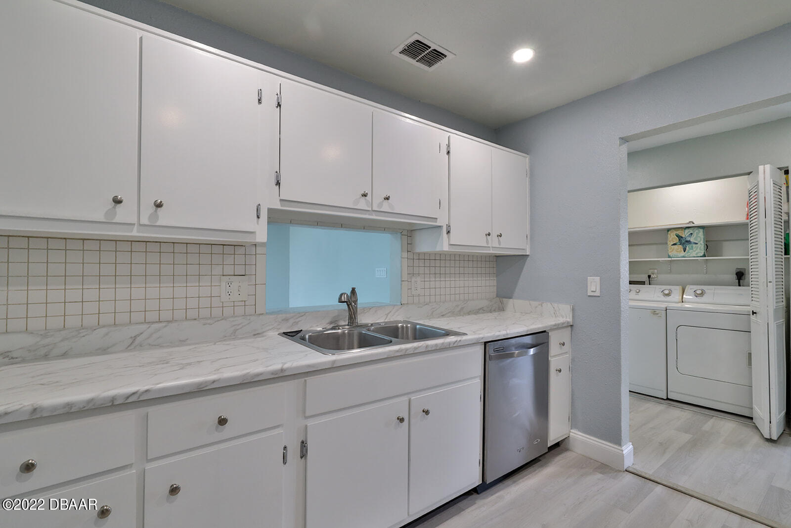 1677 Eastern Road South Daytona, FL 32119 - Photo 13 of 27 1677 Eastern Road-112