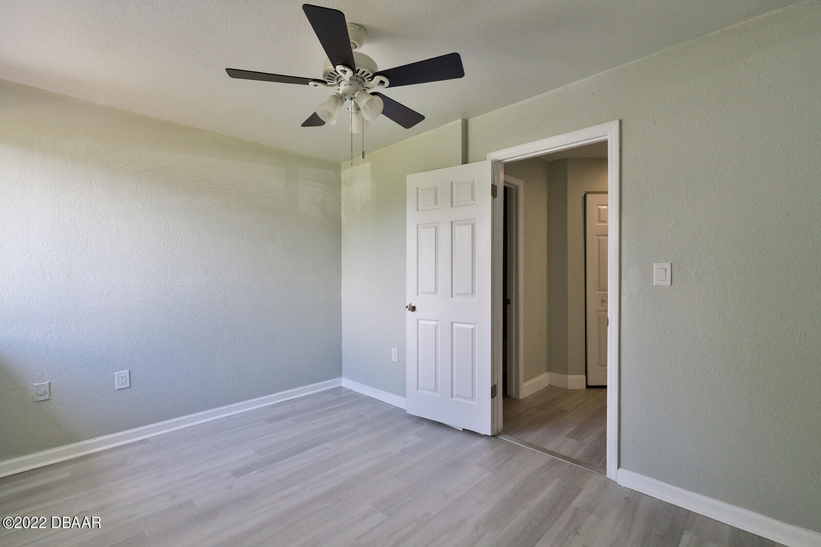 1677 Eastern Road South Daytona, FL 32119 - Photo 19 of 27 1677 Eastern Road-118