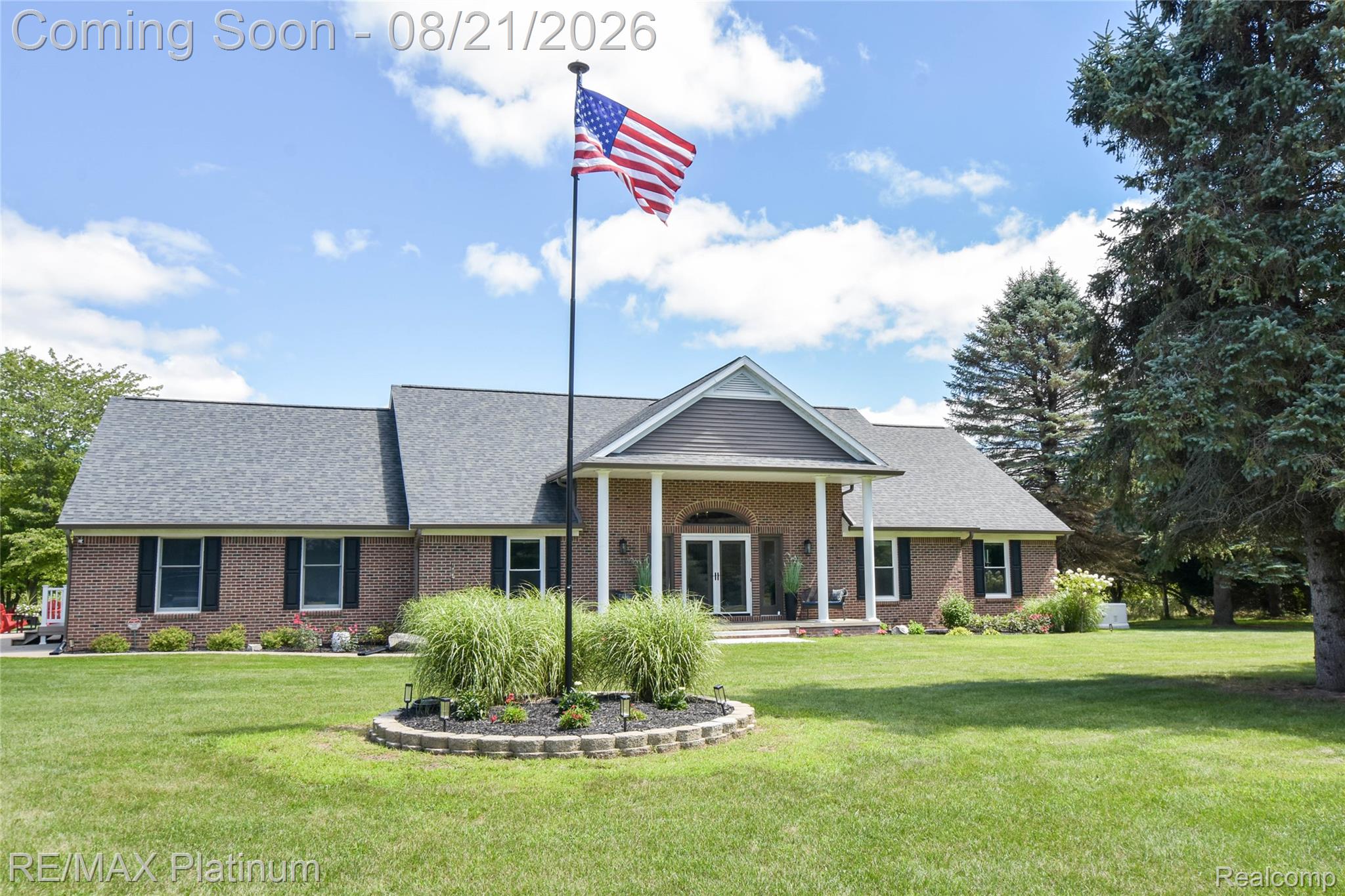 7650 North Owosso Road Fowlerville, MI 48836 - Photo 1 of 98 DSC_5629.jpg