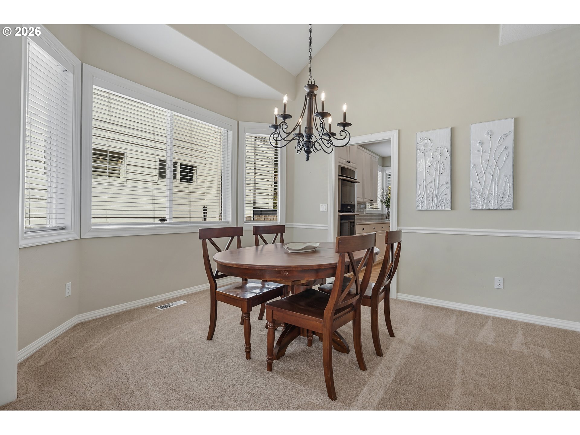 5707 Ridgetop Court Lake Oswego, OR 97035 - Photo 8 of 48 Gallery Image 8