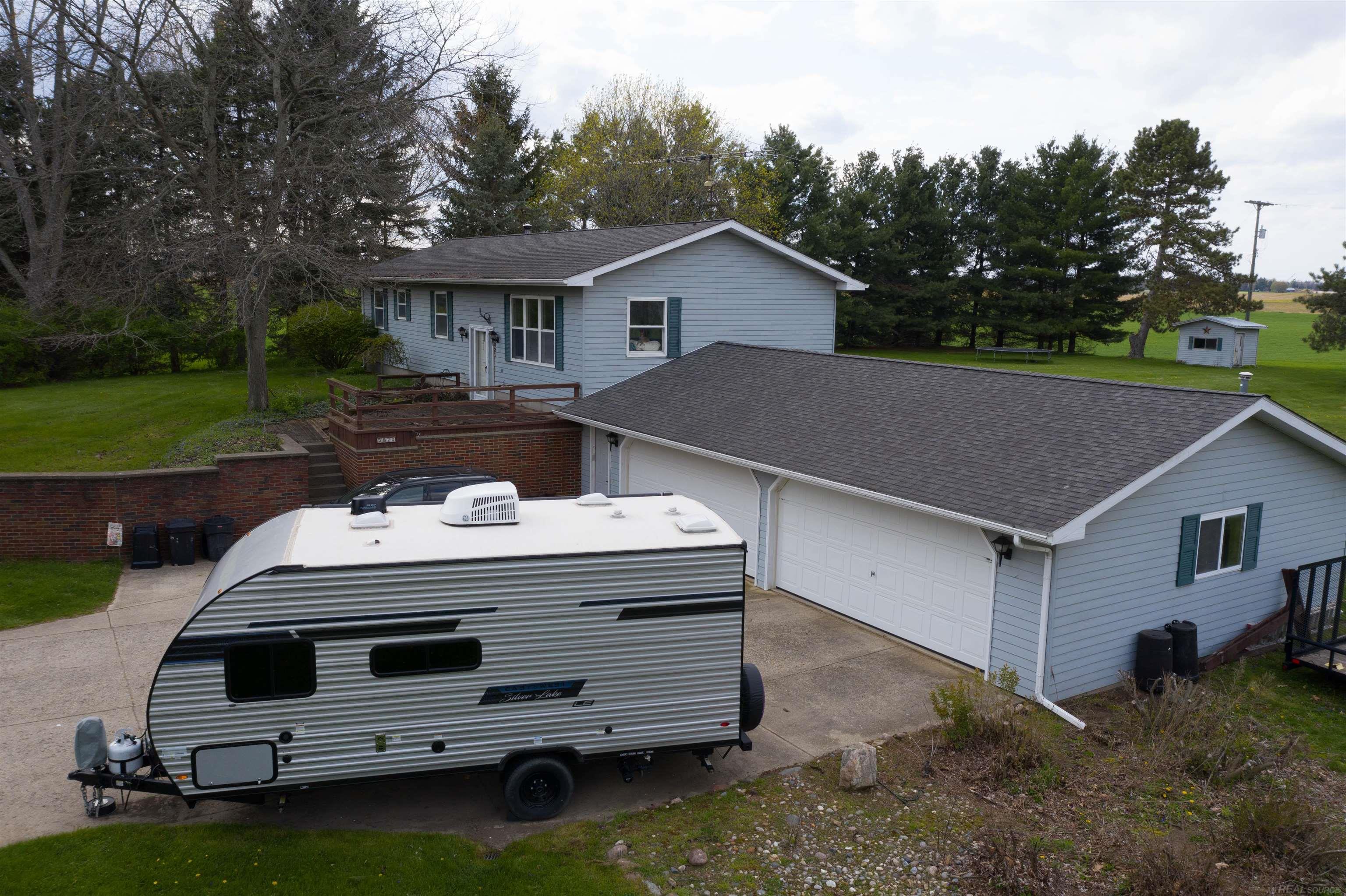 5820 Lynd Road Marlette, MI 48453 - Photo 8 of 54