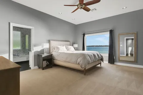 $995,000 | 334 Sunset Drive, Livingston, TX 77351