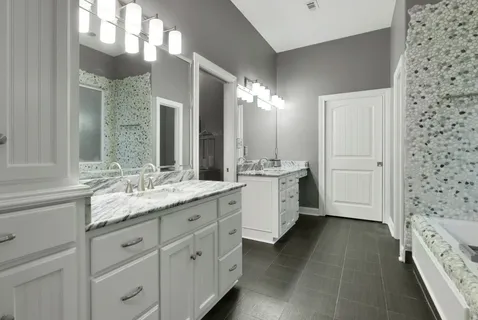 $995,000 | 334 Sunset Drive, Livingston, TX 77351