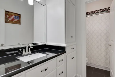 $995,000 | 334 Sunset Drive, Livingston, TX 77351