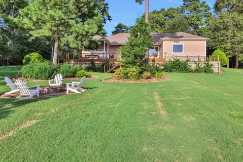 $995,000 | 334 Sunset Drive, Livingston, TX 77351