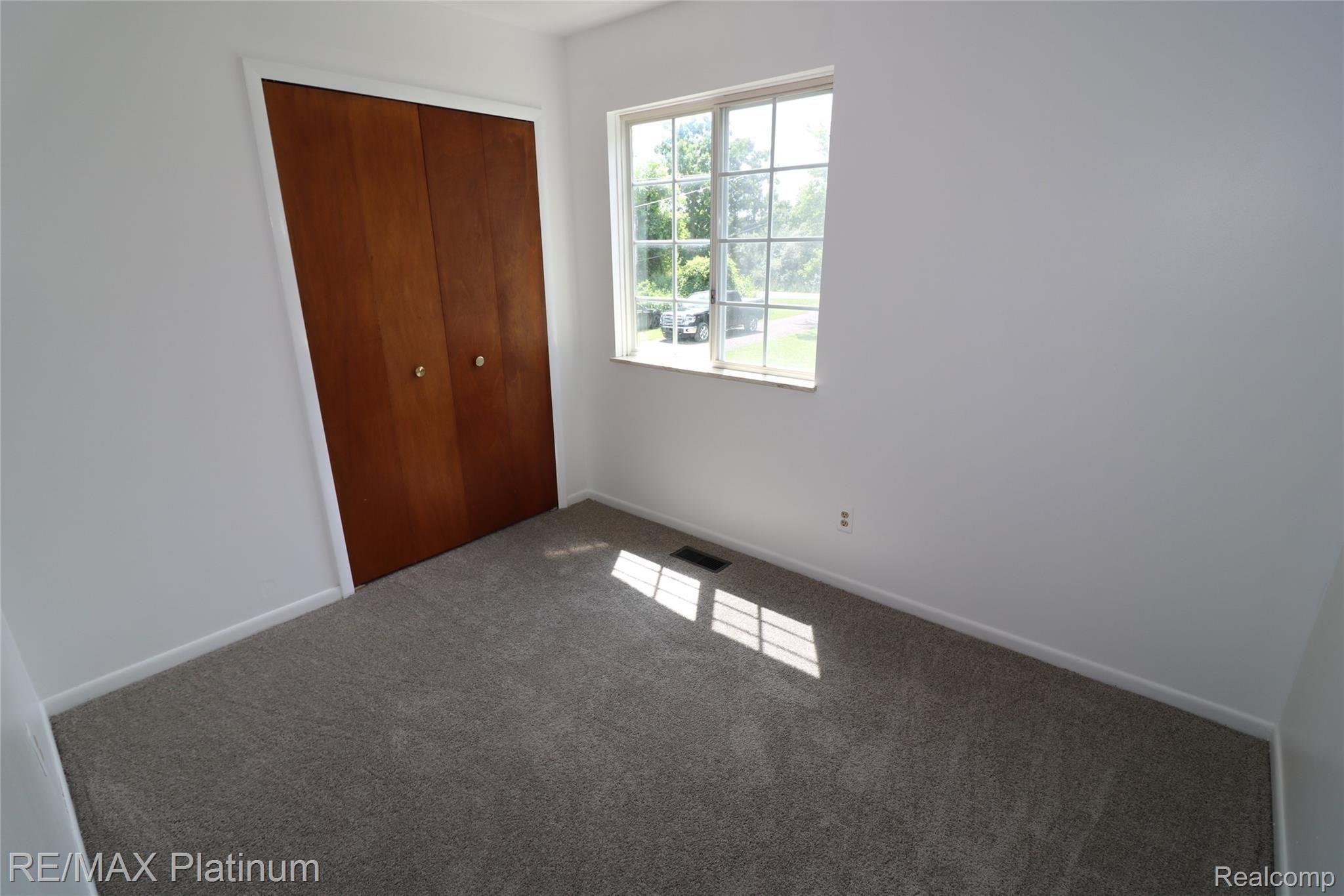 6791 Bergin Road Howell, MI 48843 - Photo 18 of 20 IMG_0644.JPG