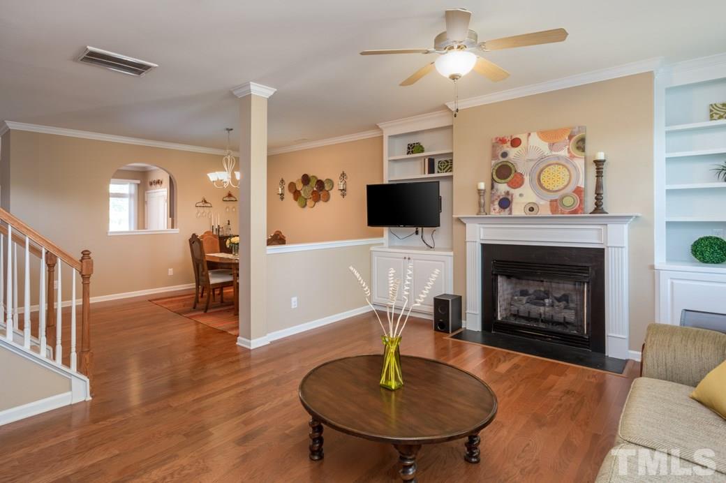 2647 Cloud Mist Circle Raleigh, NC 27614 - Photo 4 of 12 Gallery Image 4