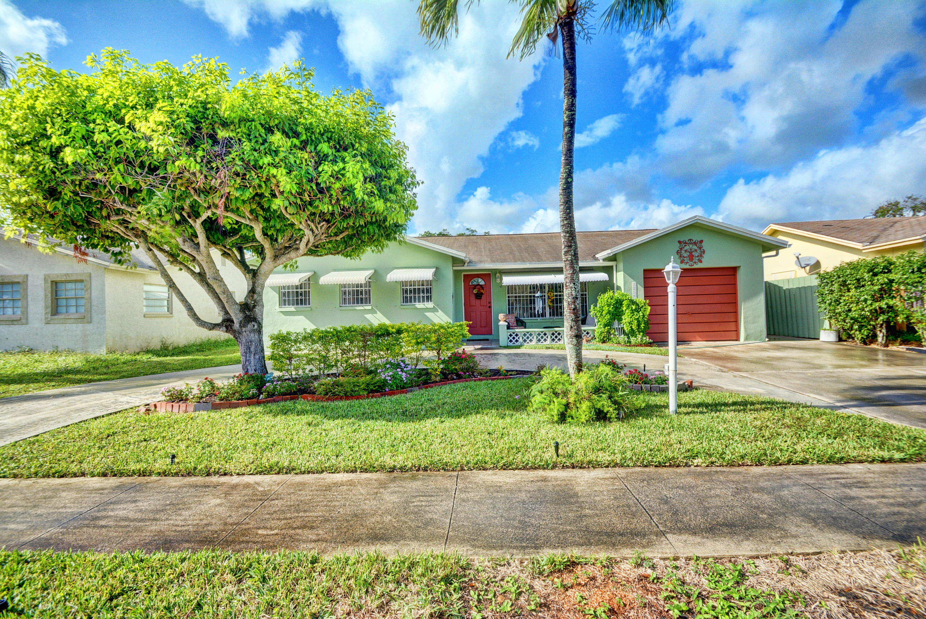 22349 Southwest 65th Avenue Boca Raton, FL 33428 - Photo 3 of 40 Front