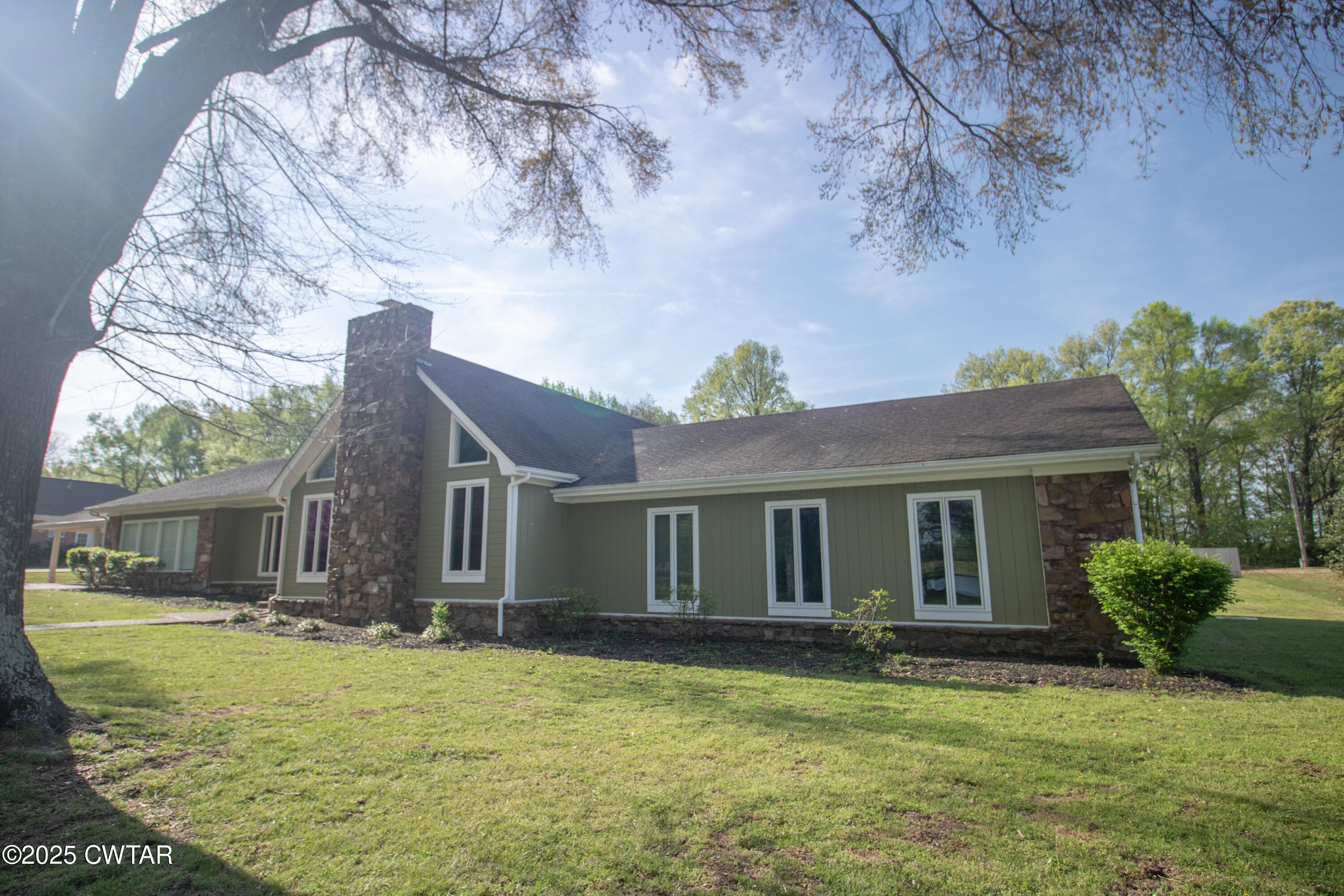 23 Forked Oak Road Humboldt, TN 38343 - Photo 8 of 90 IMG_4644