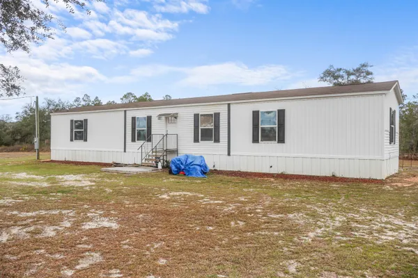 $174,900 | 21835 Lake McKenzie Boulevard, Altha, FL 32421