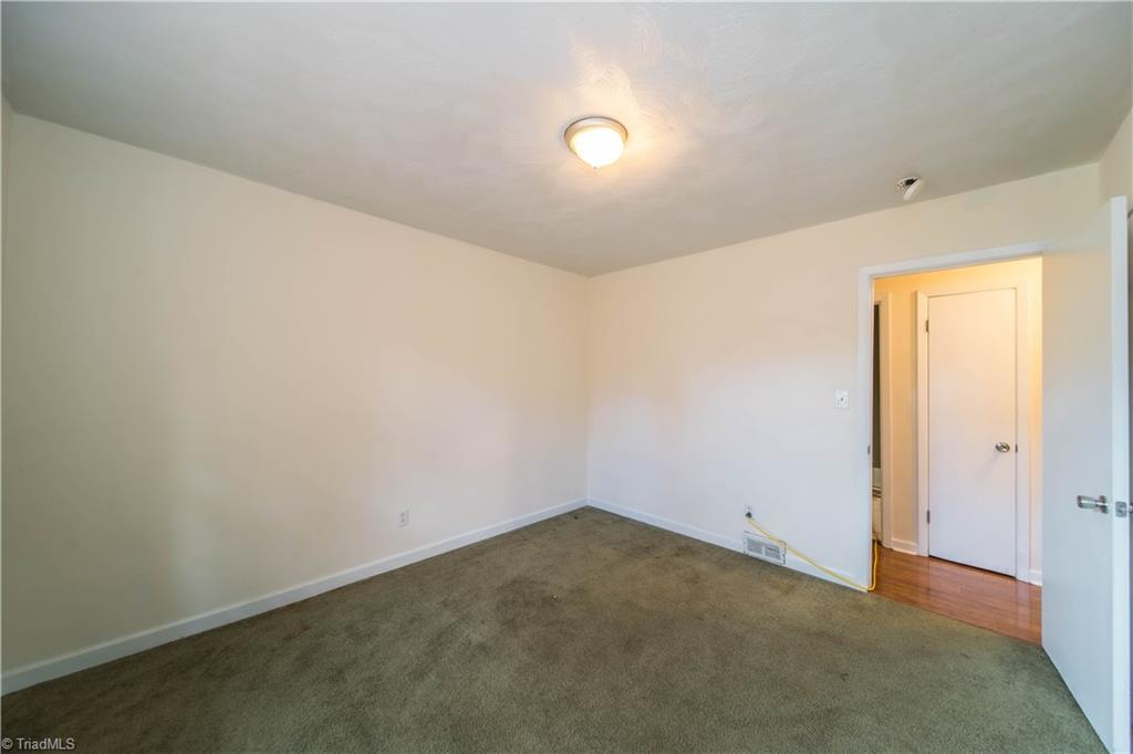 6940 Blenheim Court Rural Hall, NC 27045 - Photo 14 of 26 Gallery Image 14