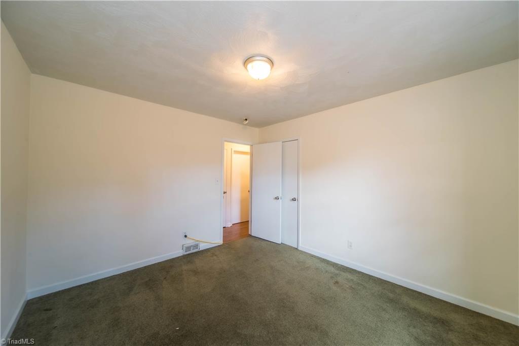 6940 Blenheim Court Rural Hall, NC 27045 - Photo 15 of 26 Gallery Image 15