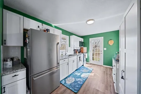 $320,000 | 8008 Parkview Avenue, Kansas City, KS 66109
