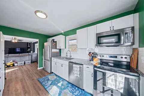 $320,000 | 8008 Parkview Avenue, Kansas City, KS 66109