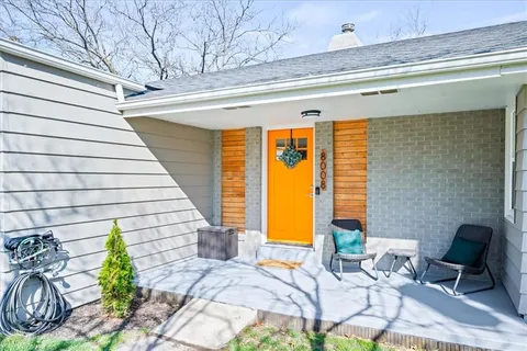 $320,000 | 8008 Parkview Avenue, Kansas City, KS 66109