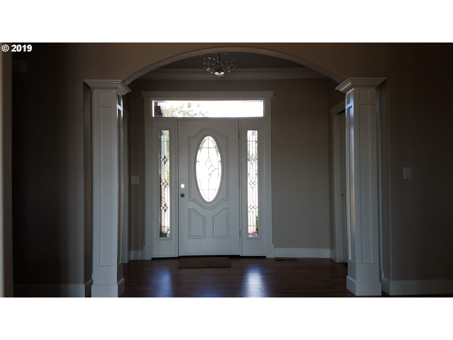 8784 Portland Road Northeast Salem, OR 97305 - Photo 11 of 30 Gallery Image 11
