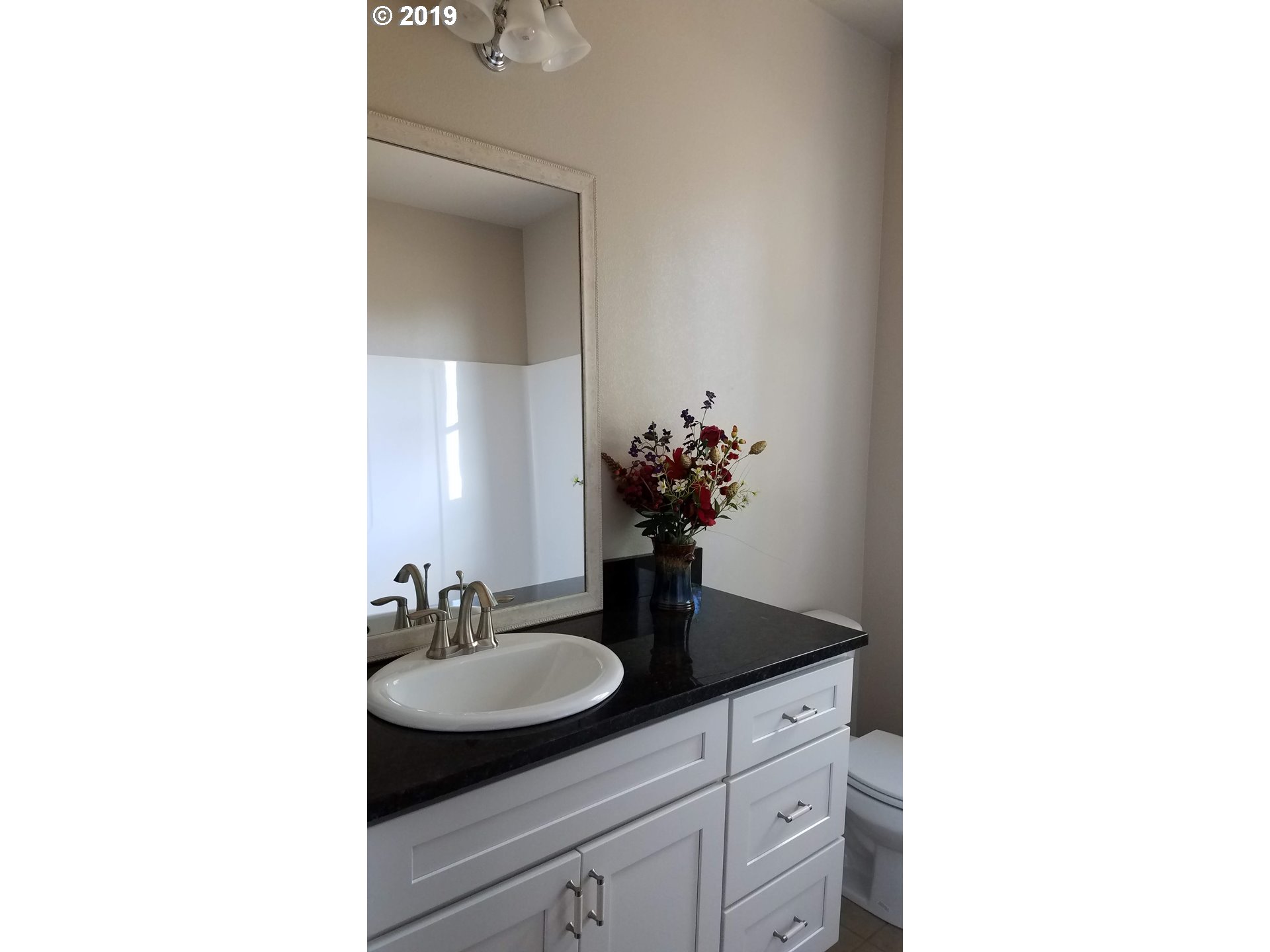 8784 Portland Road Northeast Salem, OR 97305 - Photo 24 of 30 Gallery Image 24