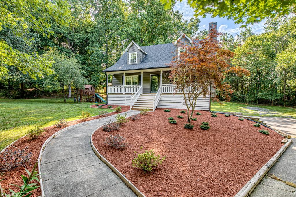 239 Raper Circle Lexington, NC 27295 - Photo 2 of 41 Gallery Image 2