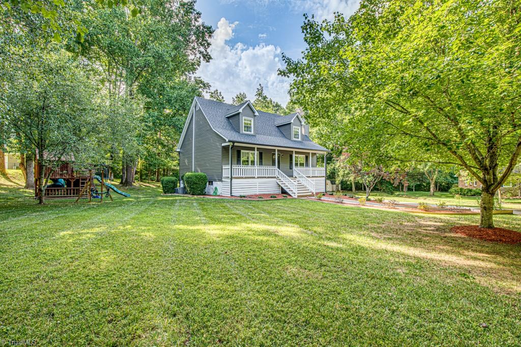 239 Raper Circle Lexington, NC 27295 - Photo 5 of 41 Gallery Image 5