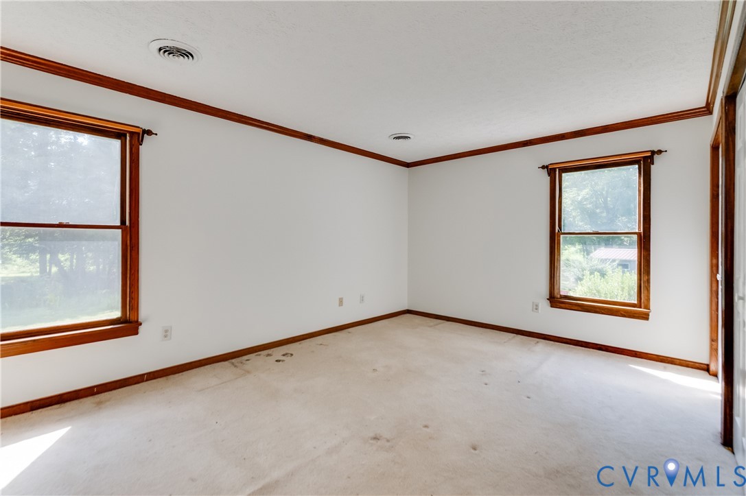 3495 County Line Road Kents Store, VA 23084 - Photo 23 of 46