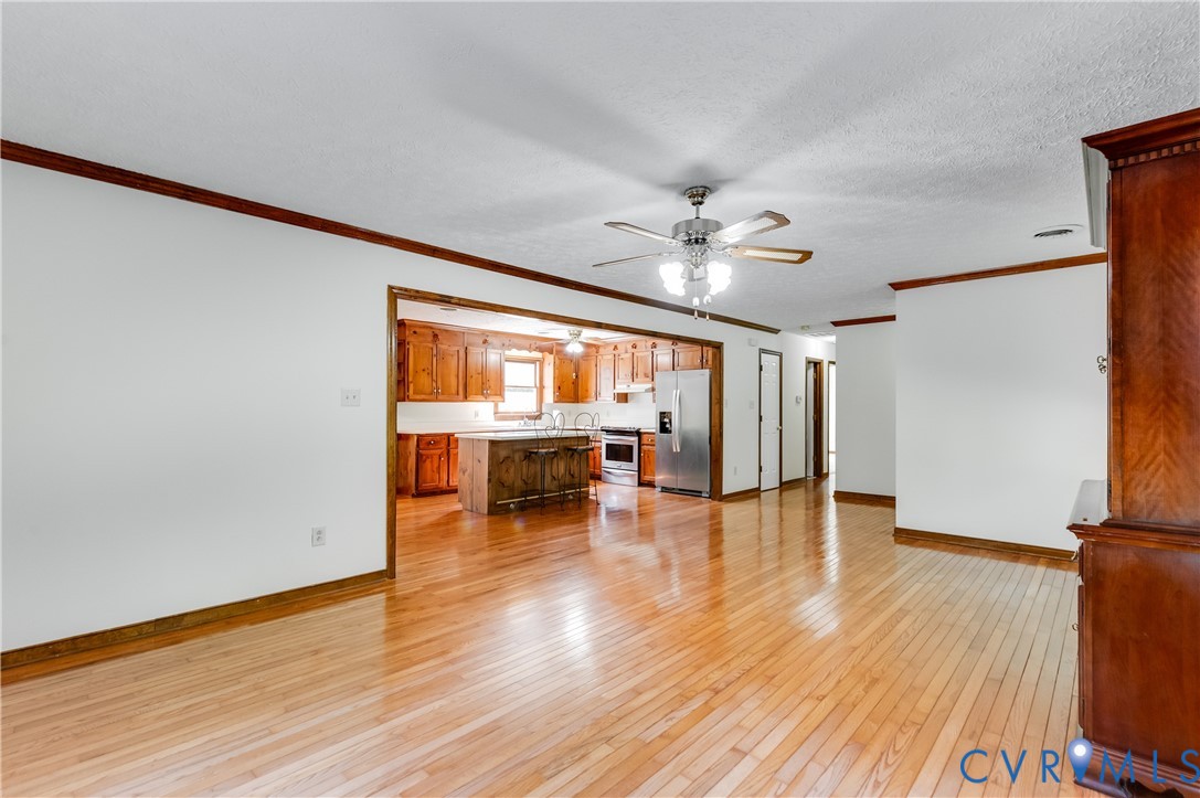 3495 County Line Road Kents Store, VA 23084 - Photo 9 of 46