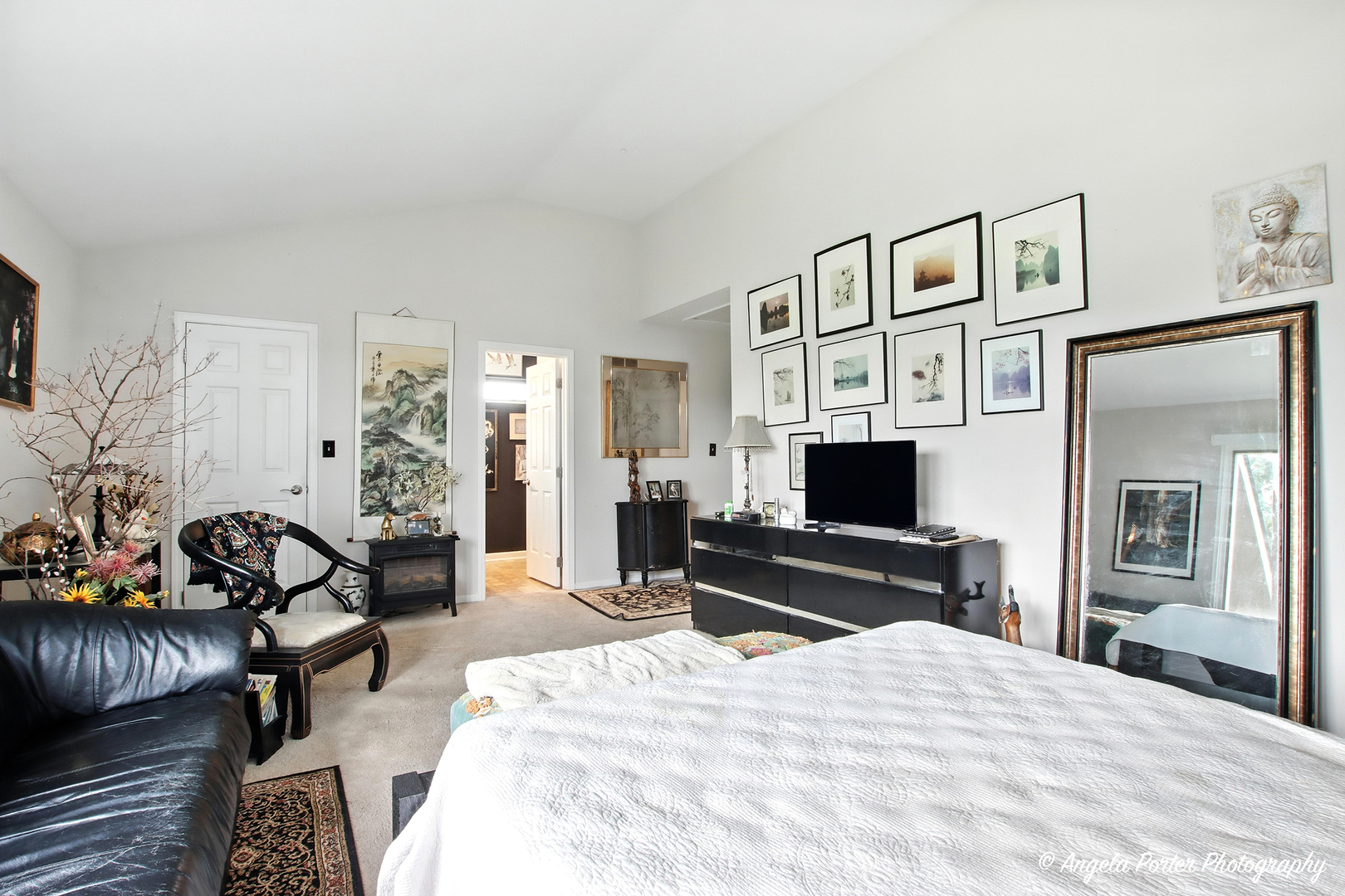 4119 White Ash Road Crystal Lake, IL 60014 - Photo 25 of 48 a bedroom with furniture and a flat screen tv