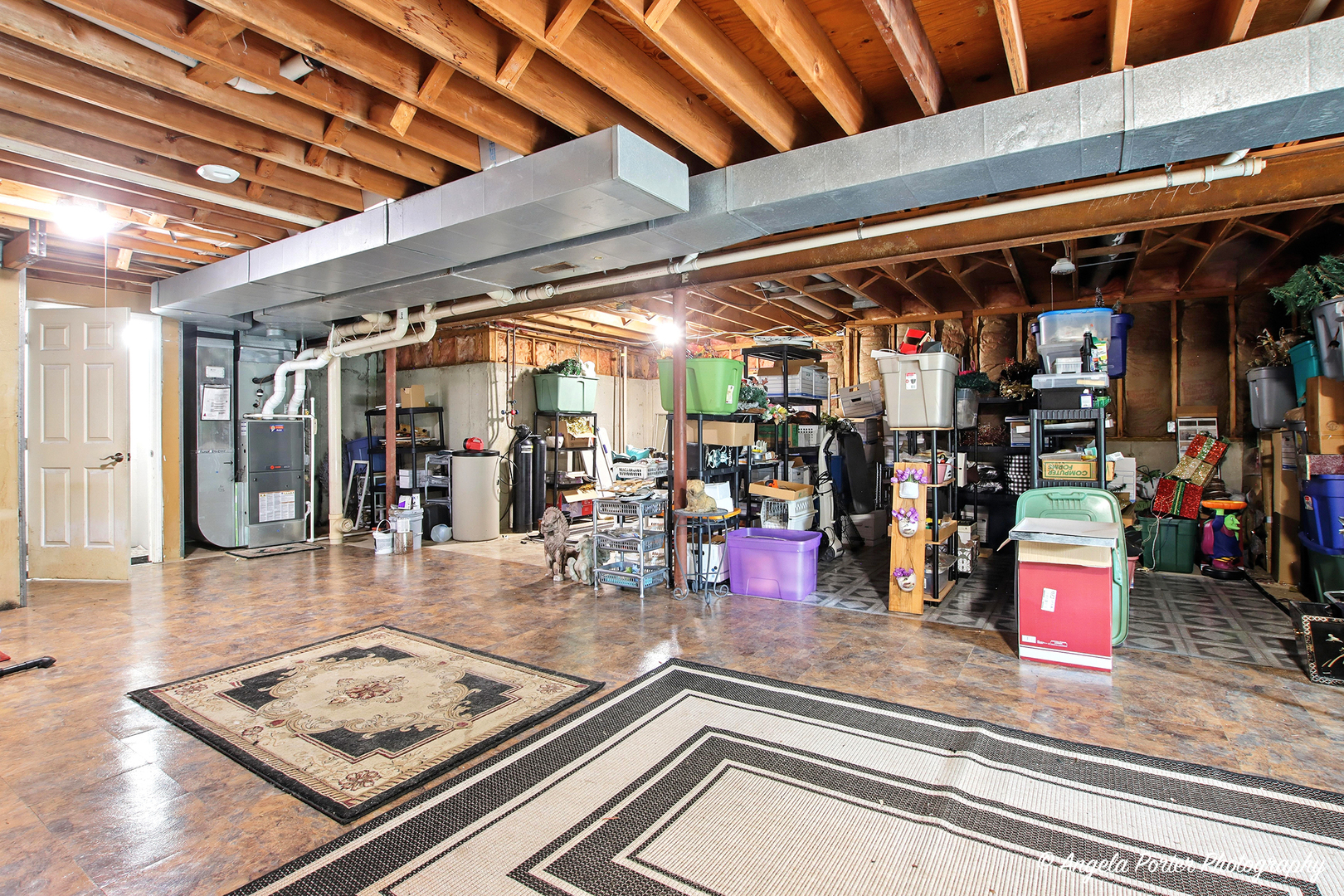 4119 White Ash Road Crystal Lake, IL 60014 - Photo 30 of 48 a view of a studio with wooden floor