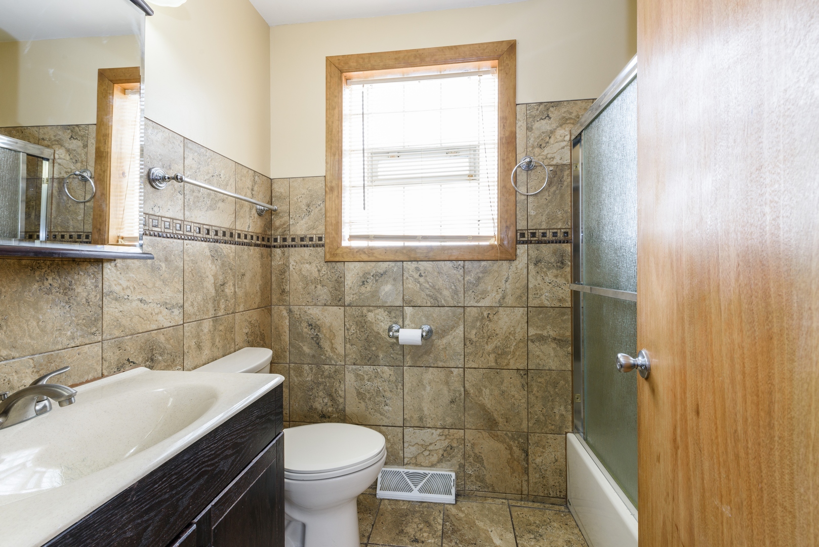 1221 West 112th Street Chicago, IL 60643 - Photo 6 of 7