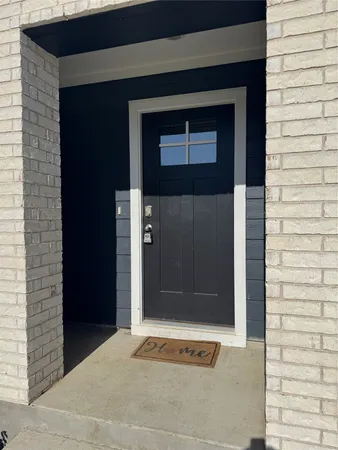 $335,000 | 140 Grey Slate Avenue, Marble Falls, TX 78654