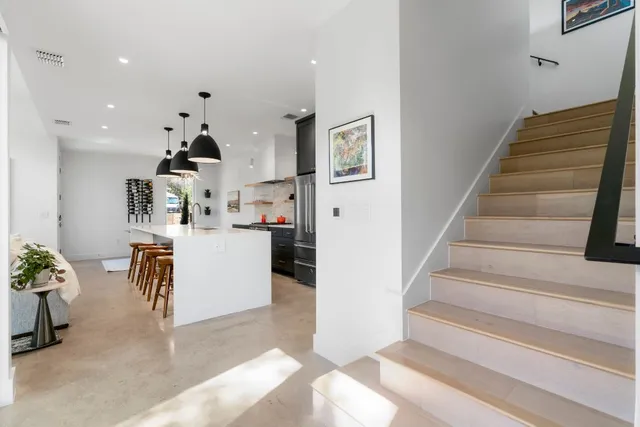 a view of entryway and hall