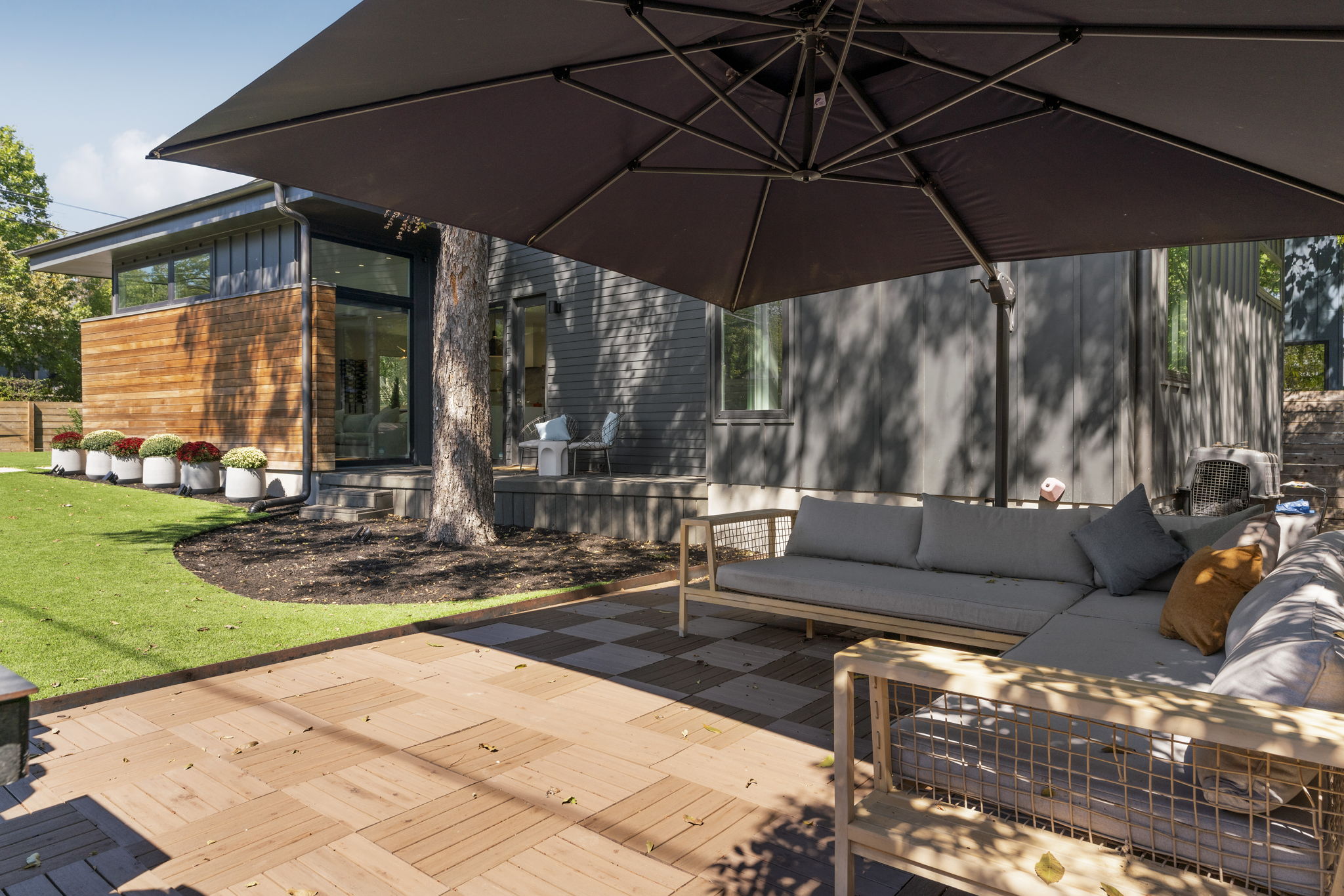 604 Cumberland Road Austin, TX 78704 - Photo 33 of 40 a view of outdoor space yard and patio