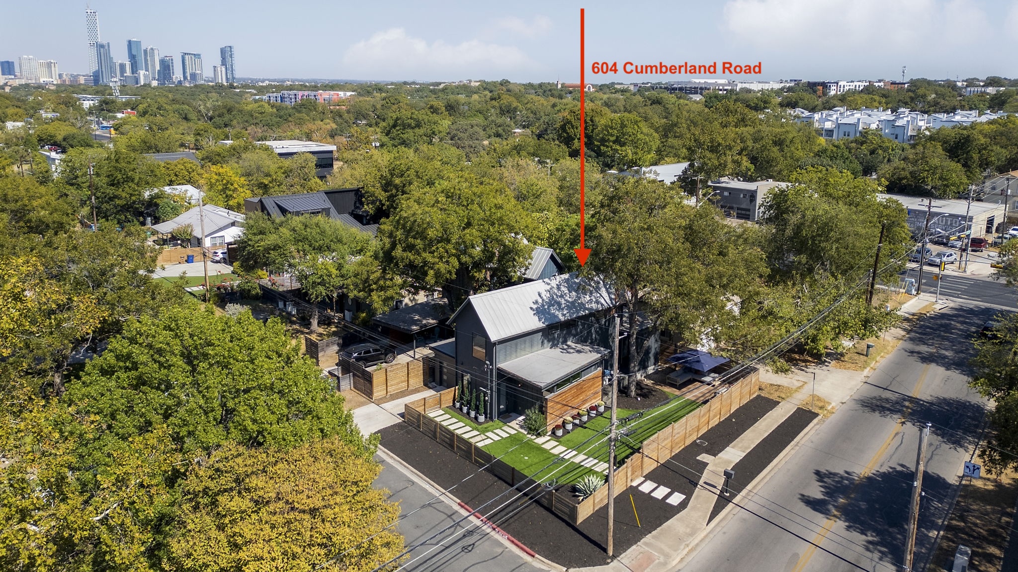604 Cumberland Road Austin, TX 78704 - Photo 37 of 40 a view of a chairs in front of house