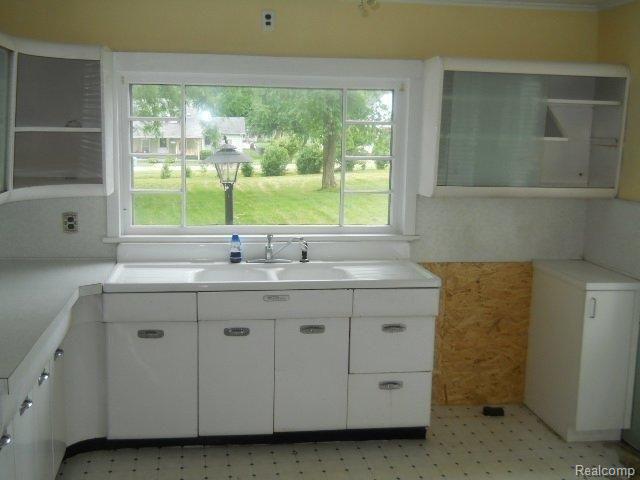 35244 Bordman Road Memphis, MI 48041 - Photo 3 of 10 5-31b 084.jpg