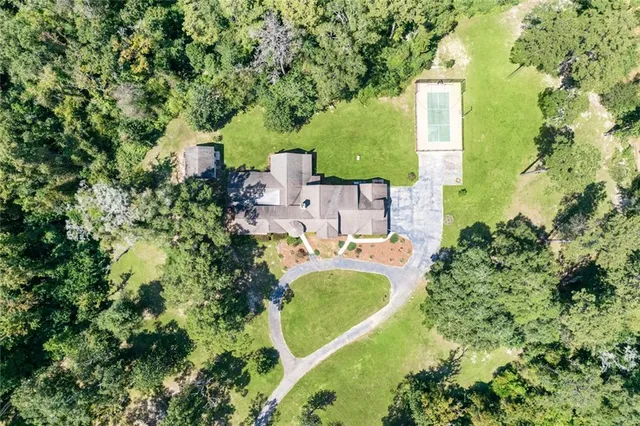 $1,995,000 | 75578 River Road, Covington, LA 70435