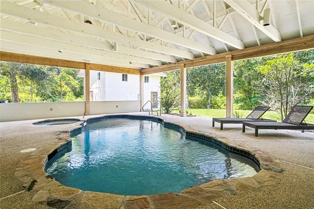 $1,995,000 | 75578 River Road, Covington, LA 70435