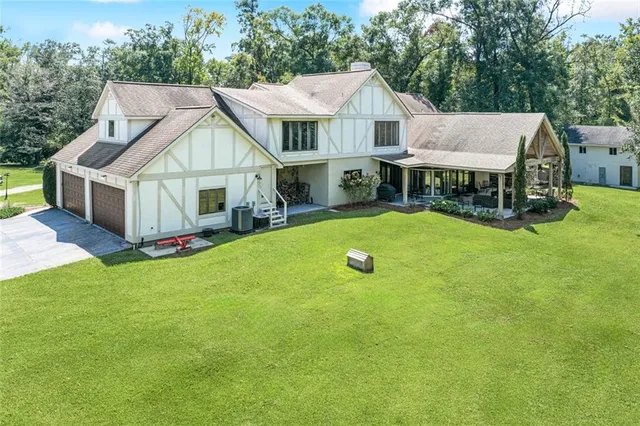 $1,995,000 | 75578 River Road, Covington, LA 70435