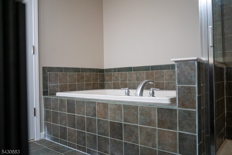 804 River Place Butler, NJ 07405 - Photo 30 of 32